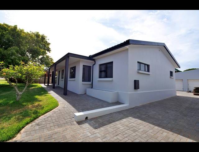 4 BEDROOM HOUSE FOR SALE IN STILBAAI-WES